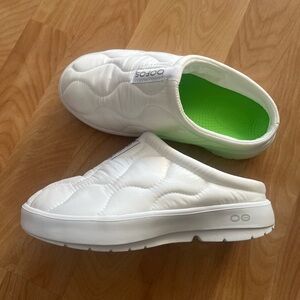 OOFOS OOcozie Thermo Mule - Women’s Size 6